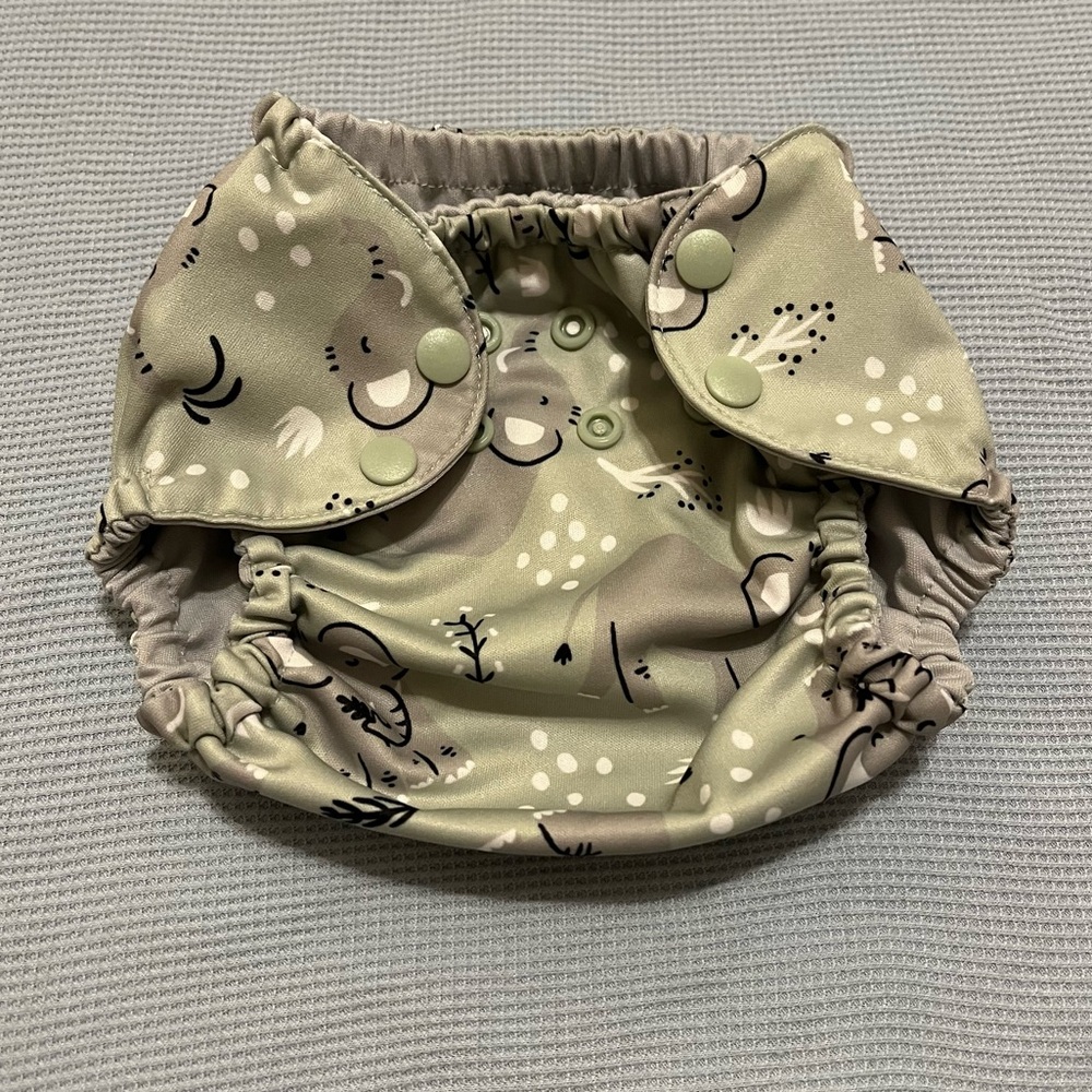 Esembly Cloth Diaper Outer Size 1.